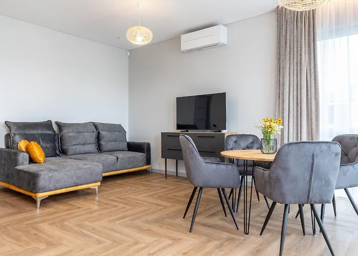 Jura-oro Apartamentai Kunigiskiai בית נופש