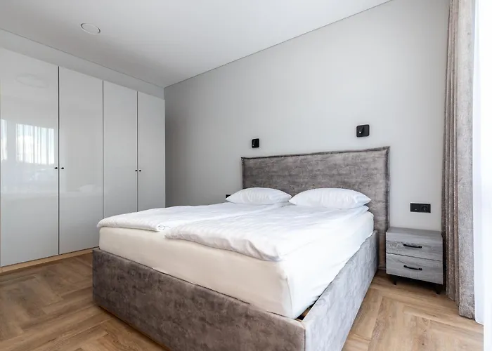 Jura-oro Apartamentai Kunigiskiai * פלאנגה